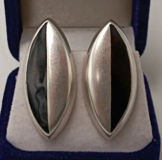 Aros mexicanos de plata 925 y ónix.