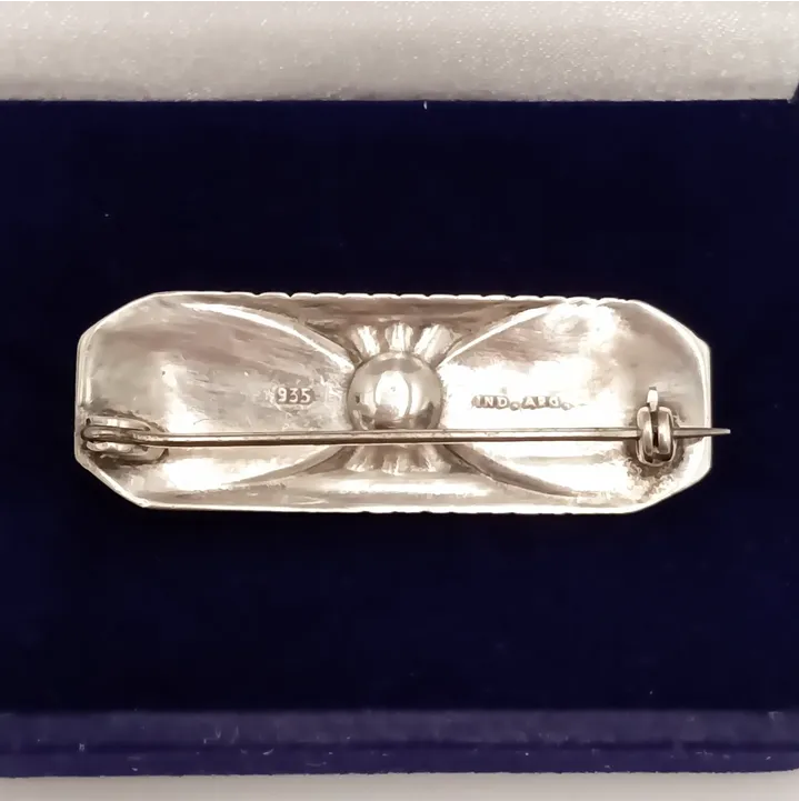 Broche francés de plata antigua 935