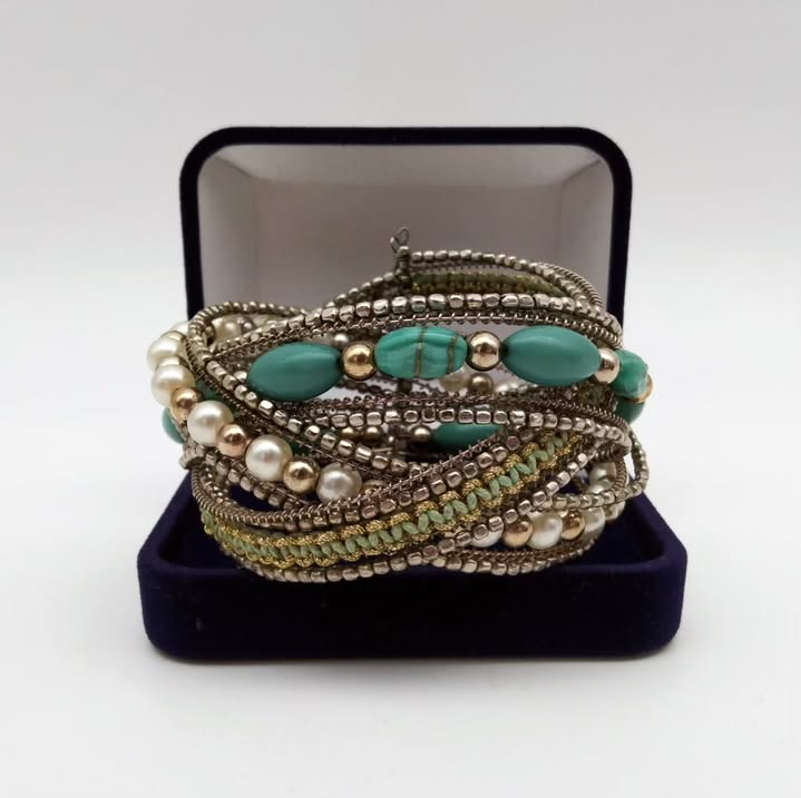 Brazalete de mostacillas