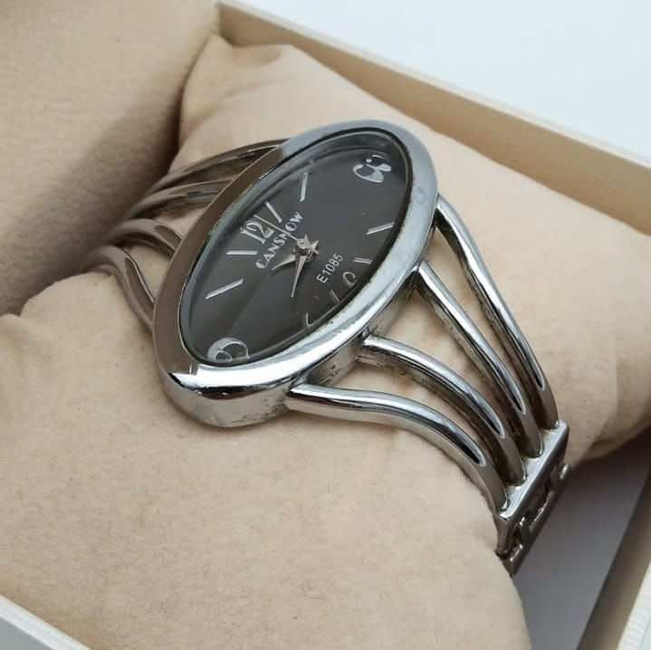 Reloj suizo marca Cansnow