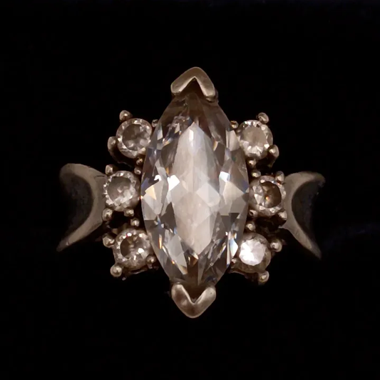 Anillo de circón en plata esterlina 925