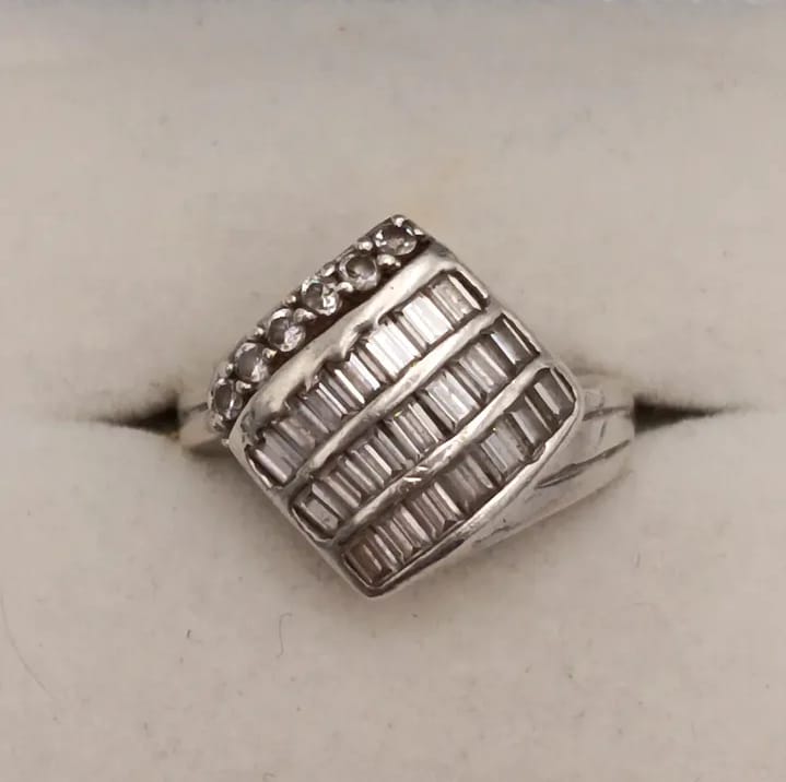 Anillo de plata 925