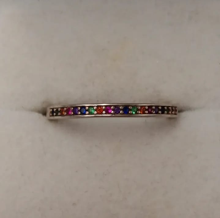Anillo de plata