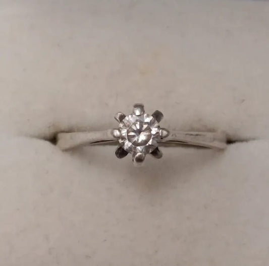 Anillo solitario de plata