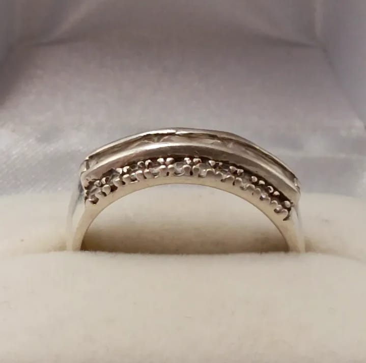 Anillo de oro y plata 925