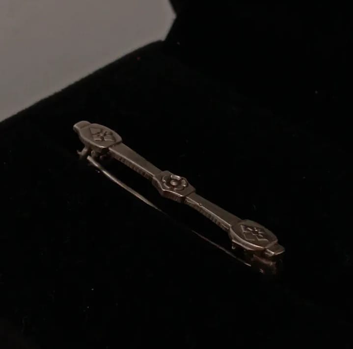 Prendedor vintage de plata 800