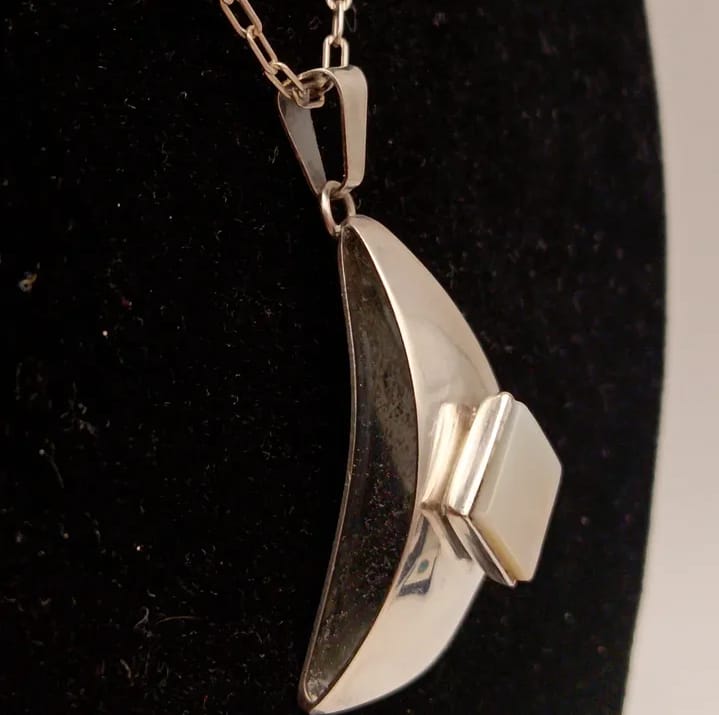 Colgante de nácar en plata 925