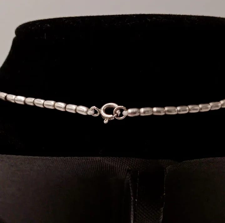 Collar de plata