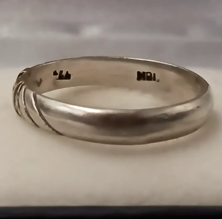 Anillo de plata y oro