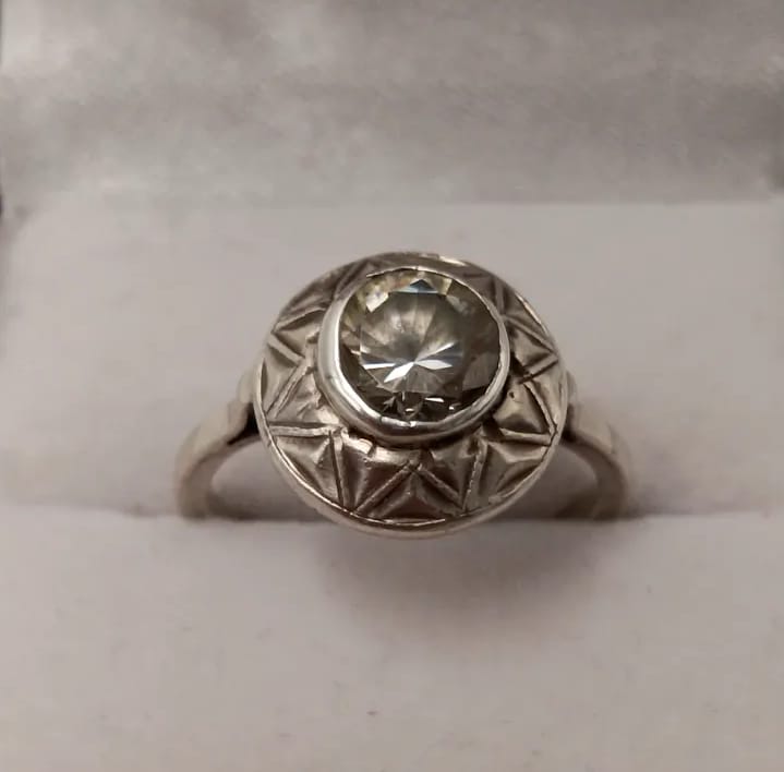 Anillo de plata
