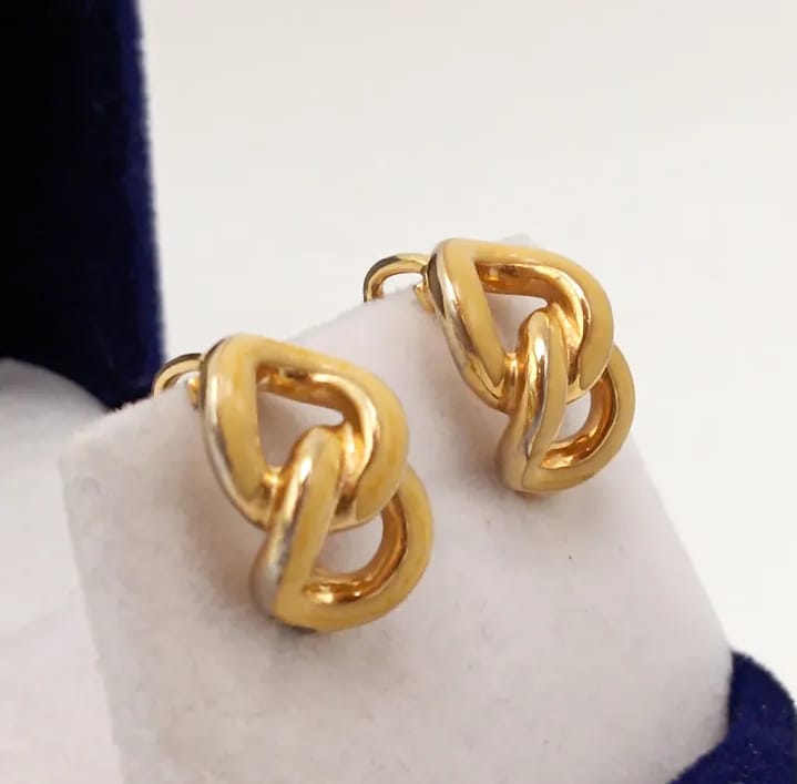 Aros Dior